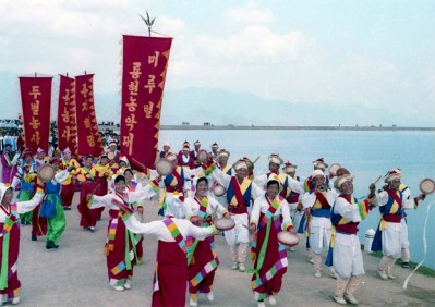 150428 - SK - Die völlige Abschaffung der Naturalsteuer in der Landwirtschaft - 06