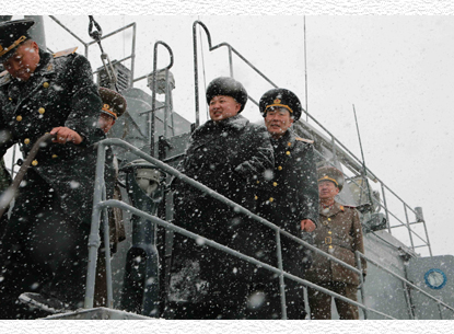 150714 - SK - Der große Songun-Heerführer Marschall KIM JONG UN - 19