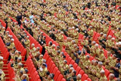 150726 - SK - KIM JONG UN - Das feierliche 4. Landestreffen der Kriegsveteranen in Anwesenheit vom Marschall KIM JONG UN - 08 - 경애하는 김정은동지께서 제4차 전국로병대회에서 하신 축하연설