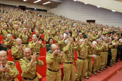 150726 - SK - KIM JONG UN - Das feierliche 4. Landestreffen der Kriegsveteranen in Anwesenheit vom Marschall KIM JONG UN - 24 - 경애하는 김정은동지께서 제4차 전국로병대회에서 하신 축하연설