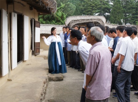 150730 - SK - Kang Pan Sok - Mutter von KIM IL SUNG - Für die Frauenemanzipation - 04