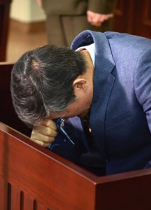 160430 - Naenara - Das Gericht über US-Bürger Kim Tong Chol, der die Feindseligkeiten gegen unsere Republik begangen hat - 01