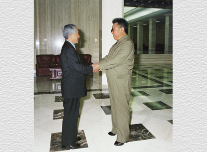 161217-sk-genosse-kim-jong-il-lebt-in-den-herzen-der-menschheit-ewig-fort-50
